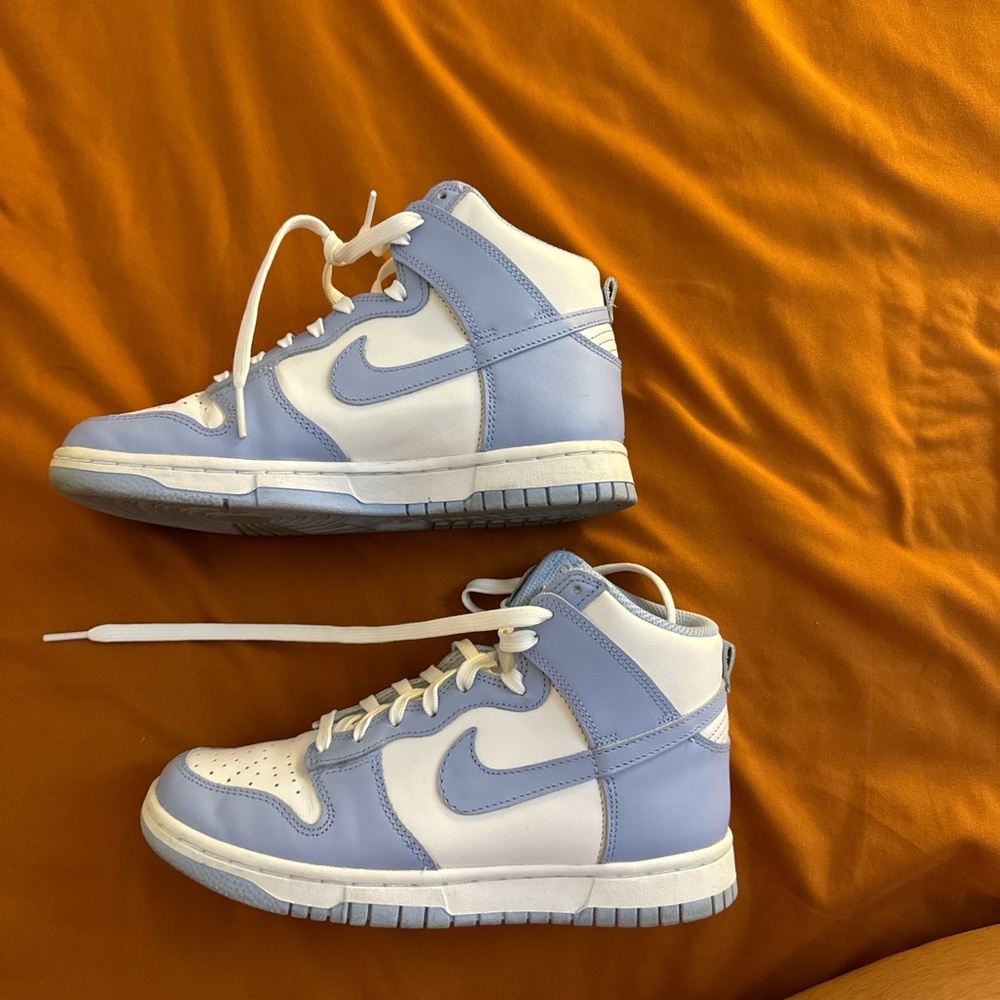 Nike dunk blue size 6.5 woman